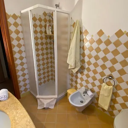 Taverna Mafe アパート アルツァケーナ